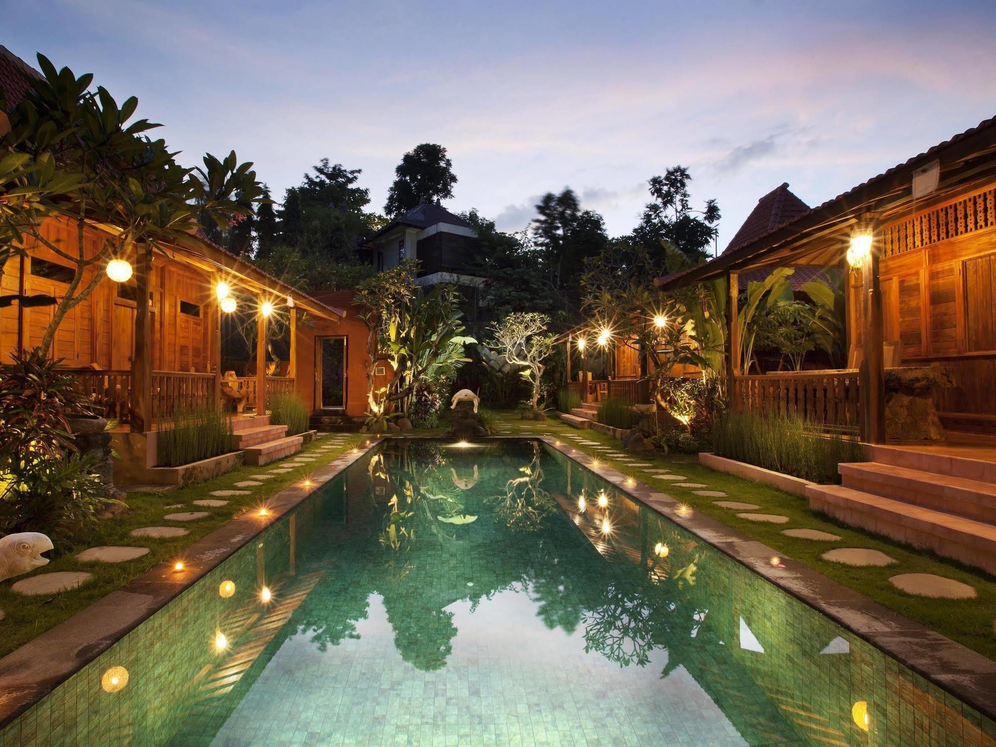 Batu Alam Villa Gianyar  Exterior photo